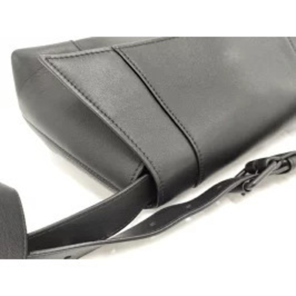 BALENCIAGA Downtown Shoulder Bag Leather Black - Picture 5 of 9